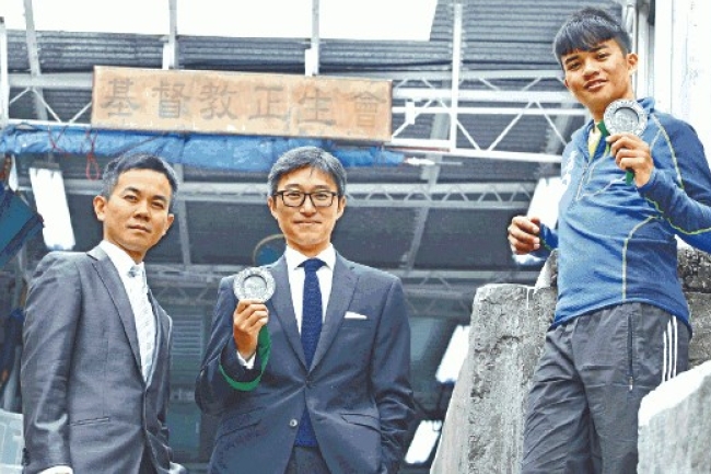 正生書院大豐收 學生DSE考得佳績