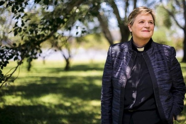 英國聖公會投票批准女性擔任主教