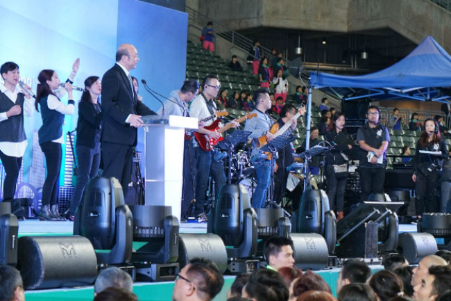 2017主愛臨香江福音盛會開幕 首晚近500人決志