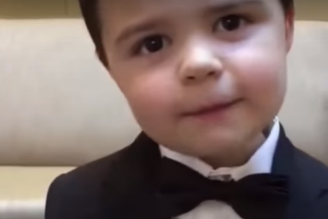 美國教會挑戰兒童背經代替打機