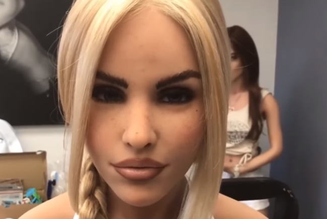 性愛機械人衝擊婚姻 惹道德爭議