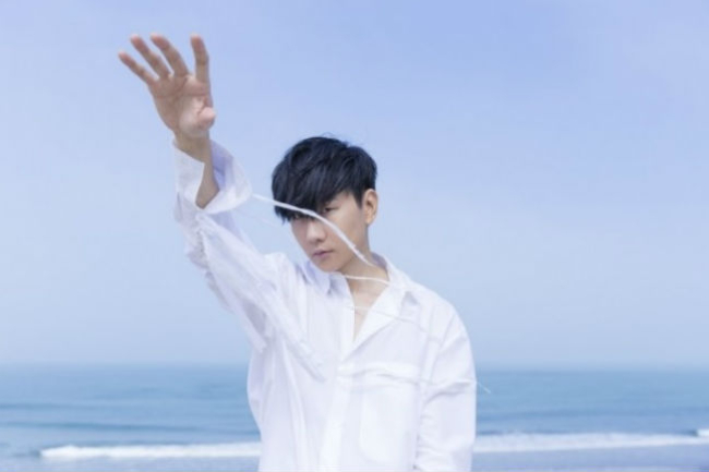 認識上帝脫自卑  台灣林俊傑被封「正能量男神」