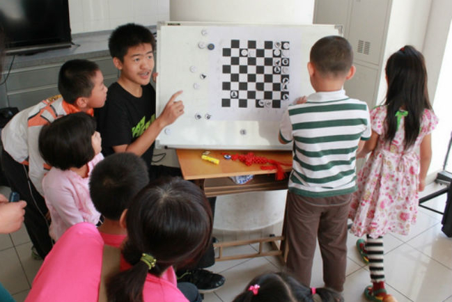 中台兩地教會辦象棋團 對奕悟出基督是元帥