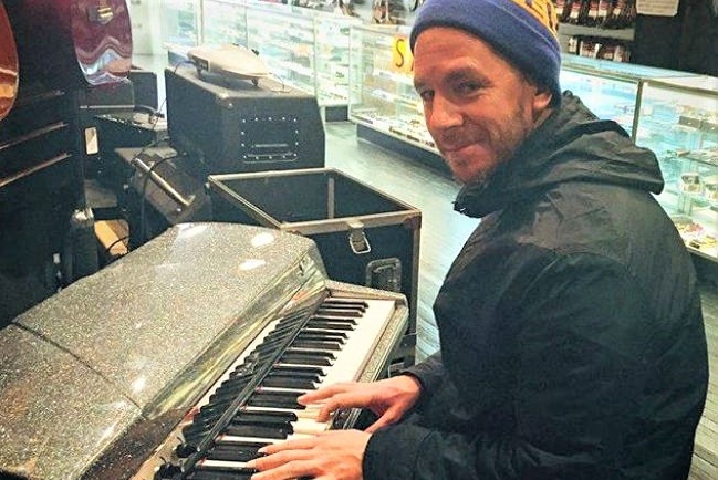 Hillsong敬拜領袖信仰「搖搖欲墜」稱「真理不只有上帝版本」