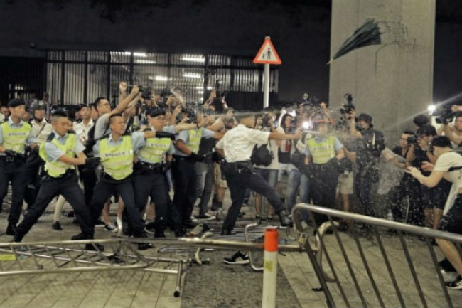 前港督彭定康與美國務院 促和解平港亂