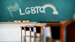 伊利諾州通過法案 學生強制修LGBT歷史