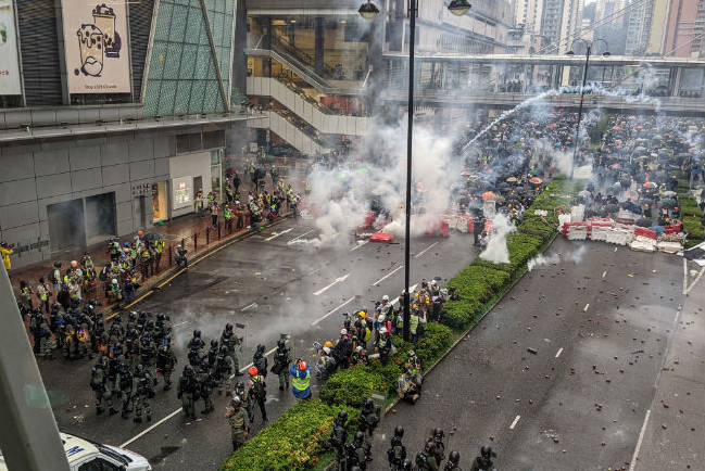 浸聯會長：警民均是制度犧牲者 政府需回應訴求挽人心