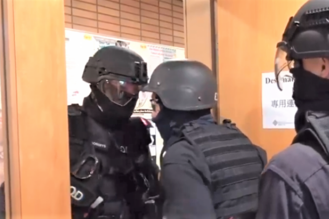 警困理大11日入校搜證 香港觀察：人道危機文明國家未聞