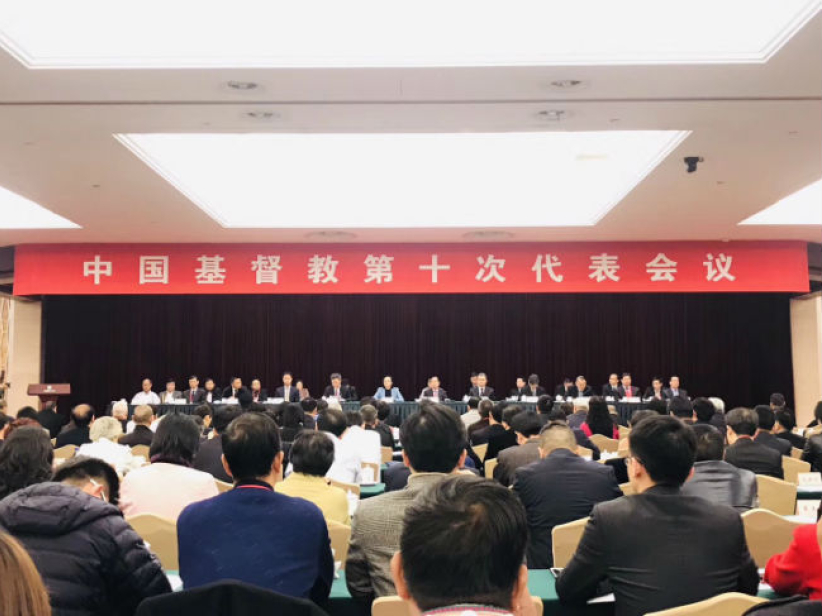 全国两会代表会议：宗教中国化从基督教开始