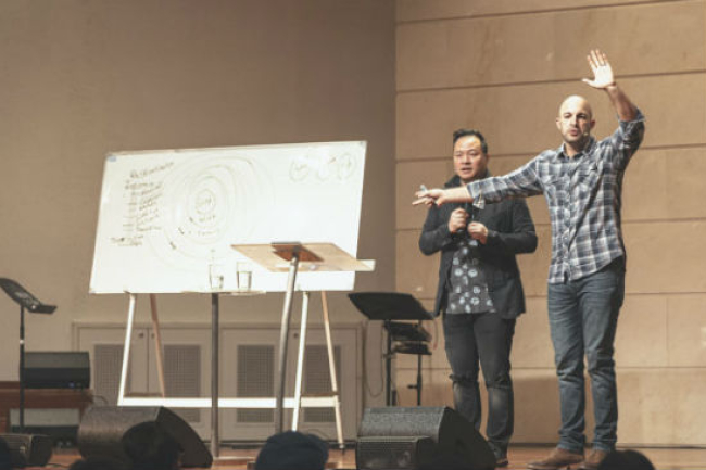 靈糧山莊情感特會 千人習戰勝自我心法