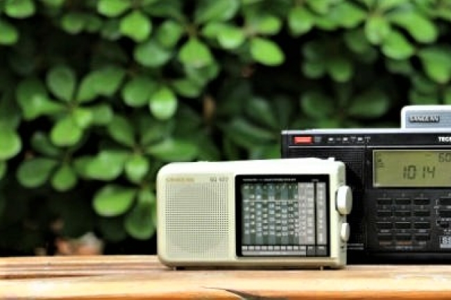 中國教會受壓覓福音出路 「舊」式廣播「新」牧養工具