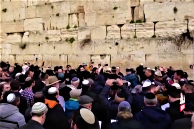 千人哭牆為中國抗疫求福 3名以色列人遊輪確診