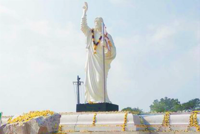 天主教區建114呎耶穌像 印度教教徒抗議
