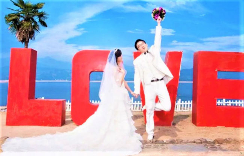 变性牧师在港主持同性婚礼 法官:婚姻「一男一女」拒批上诉
