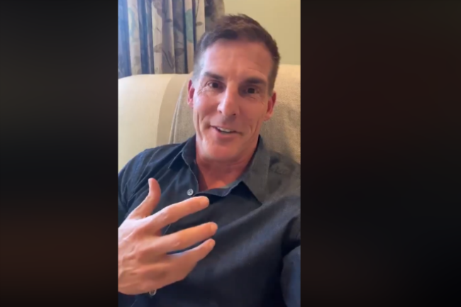 美大型教會牧師疑感染武肺 感恩隔離14天祈禱寫講章