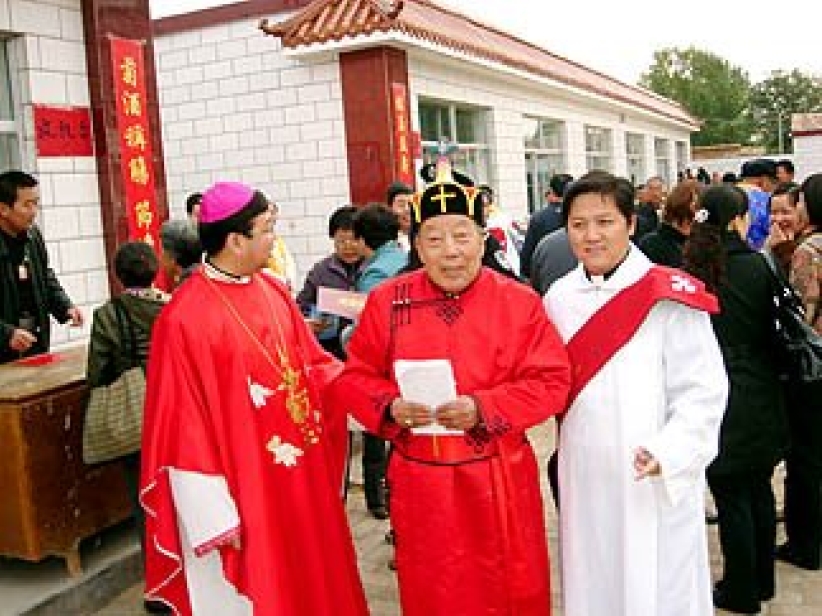 中国阻百岁地下主教举葬 丧事修例禁高声读经唱诗