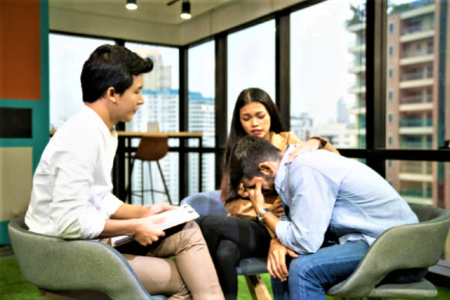 新冠病毒奪命 輔導哀傷者四階段助重投現實