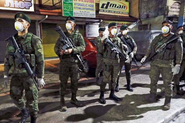 菲總統頒令違封城者槍斃 基督教團體譴責：滅絕窮人