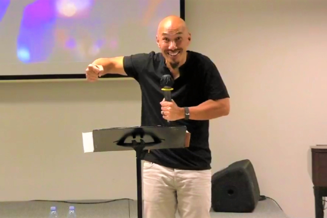 美知名華裔牧者居港服侍貧民 陳恩藩挑戰教會追求崇高理想