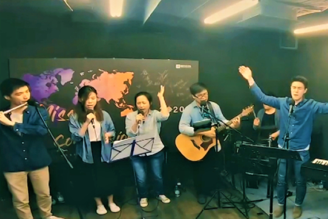 五地華人敬拜隊12小時獻唱 迎接末後復興世代
