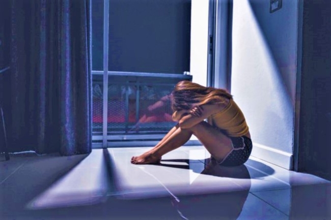 反修例疫病經濟三衝擊 5人1人焦慮宗教促復原