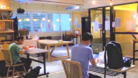 廟街無牆教會設咖啡館修甲店 廖德漢牧養社區日與夜