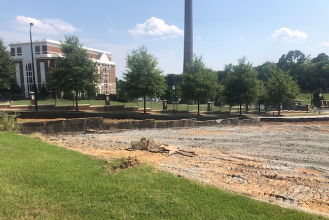 村莊建無家者微型房屋 供婦女退伍軍人棲身