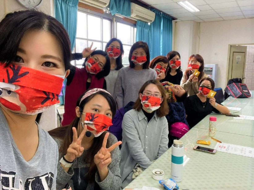 士林靈糧堂聖誕報佳音  每人祝福三親朋點亮萬顆星 