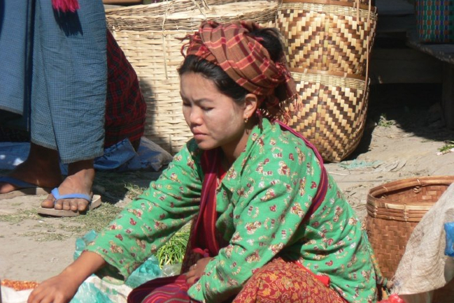 緬甸北邊境難民捱寒冬疫戰 差會祈打開通道救援