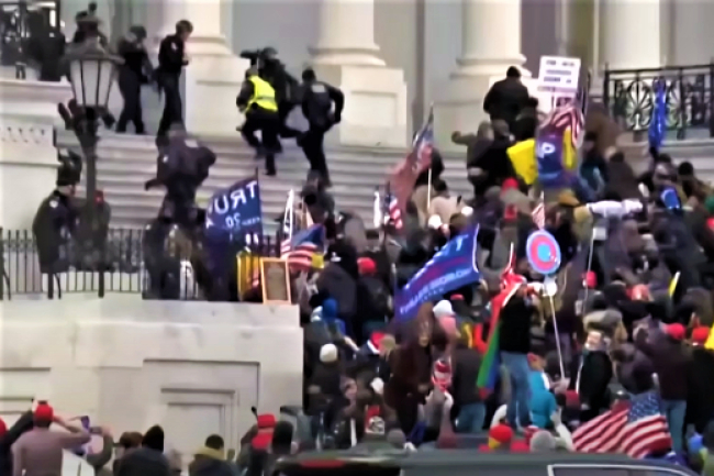 川普支持者衝擊國會 評論分析行為非常理猶如邪教徒