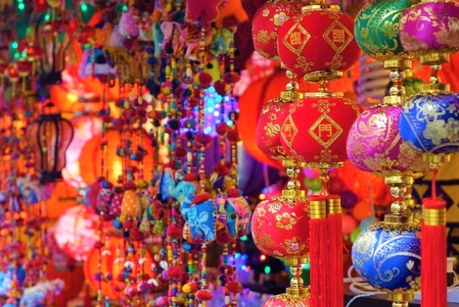 新春國內教會展社關：探訪痳瘋村 油米送貧苦 為長者施洗