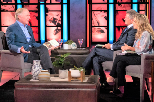 暢銷書作家路卡杜質疑同性婚姻 被批道歉