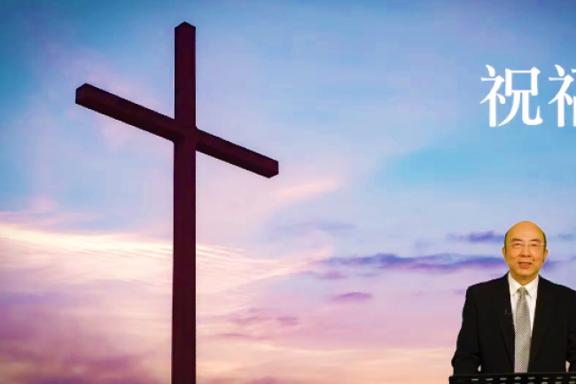 父親禱告會 吳振智牧師宣讀子女名字祝福每家庭