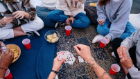 英政府擬擴大博彩利潤 教界聯署關注危害兒童