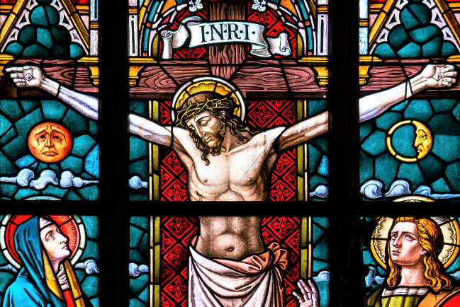 宗教高危地區信徒記念十架基督