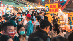 台灣疫情告急 港人在台線上守望祈禱