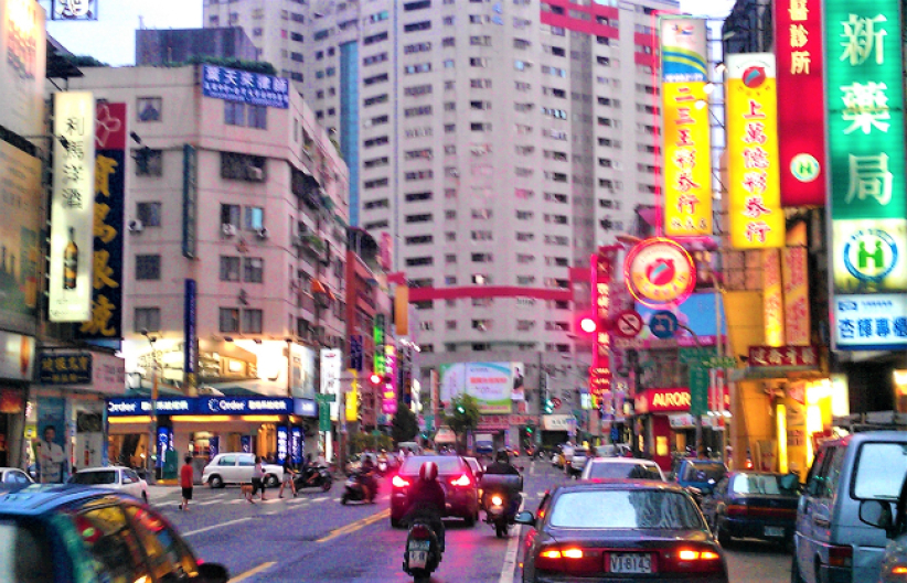 台灣爆另類「擴散」 福音車駛街巷播詩歌    