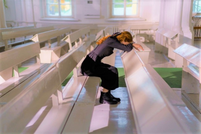 基督徒如何為受苦朋友祈禱？