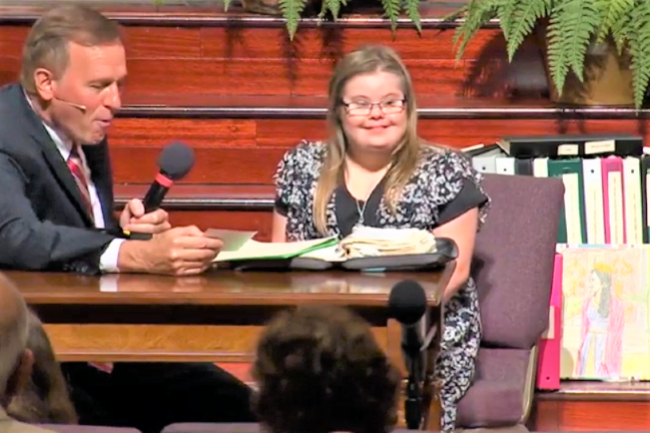 唐氏綜合女子9年時間 抄畢全本聖經