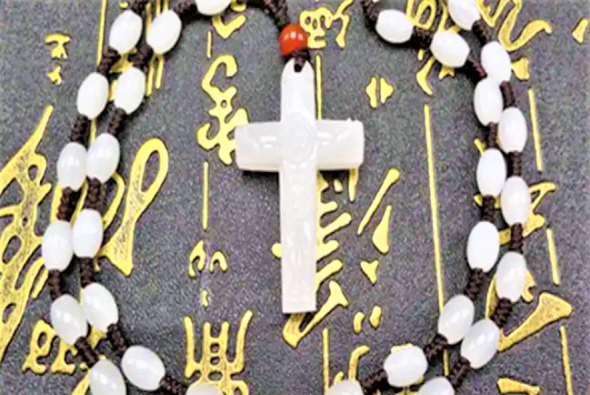 阿富汗信徒 工藝品暗藏十字架傳福音