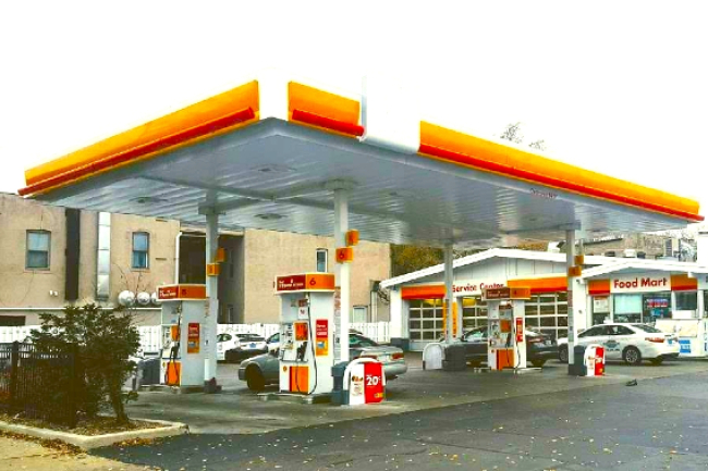 上帝加油！美國各地教堂免費氣油給市民