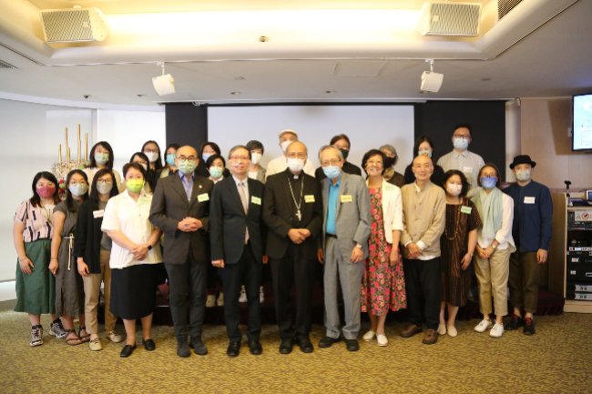 基督教天主教合辦藝展 籲緊張時代重拾心靈和諧