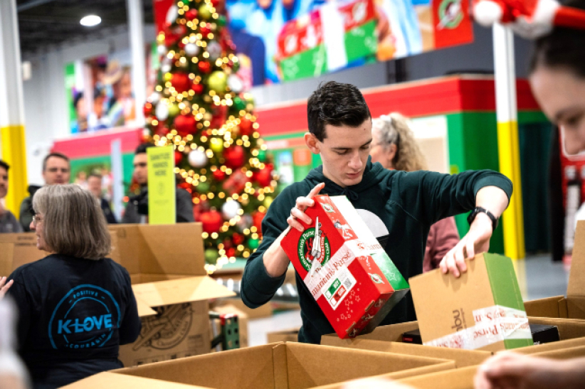 「聖誕兒童行動」第2億個玩具盒送贈烏克蘭孩子 