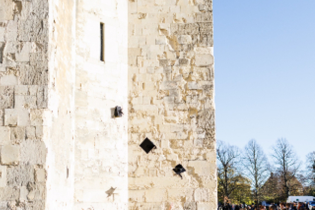 根德大學禁學生用基督教名 被批極權社會標誌