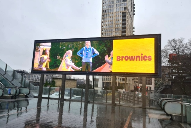 英國女童軍歌詞刪上帝保祐 允跨性別者加入