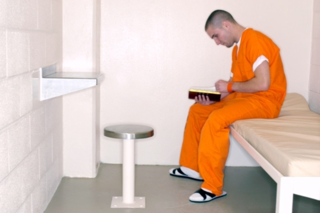 監獄實驗:閱讀聖經減低創傷後壓力