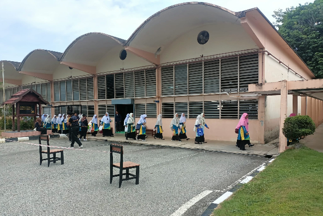 大馬國立學校引入回教價值觀:五大宗教指違憲