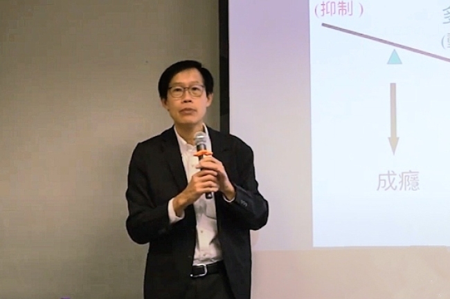 明光社精神健康講座 陳玉麟醫生:宗教提升青少年自身價值