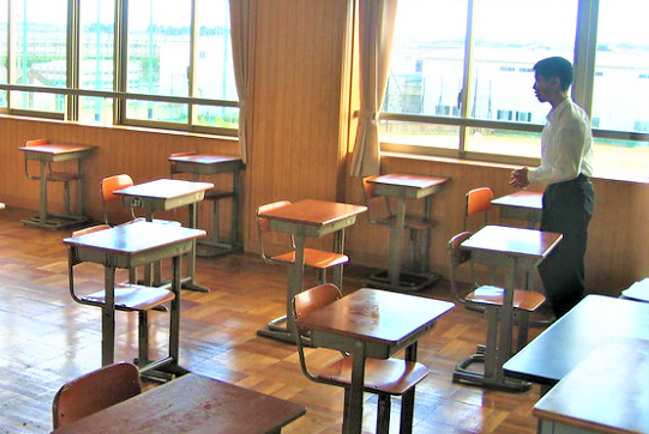 明光社談老師信念受壓 校長：學校文化大過社會影響