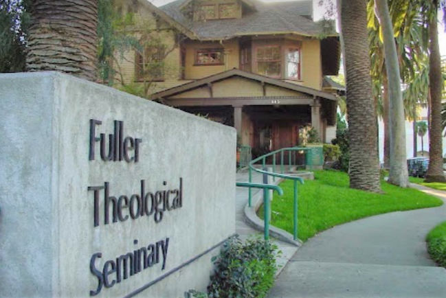 美神學院開除同性戀學生勝訴 首案例起護航作用